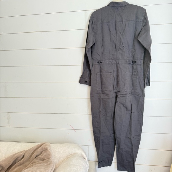 Outerknown S.E.A. Organic Cotton Linen Long Sleeve jumpsuit - Picture 7 of 12
